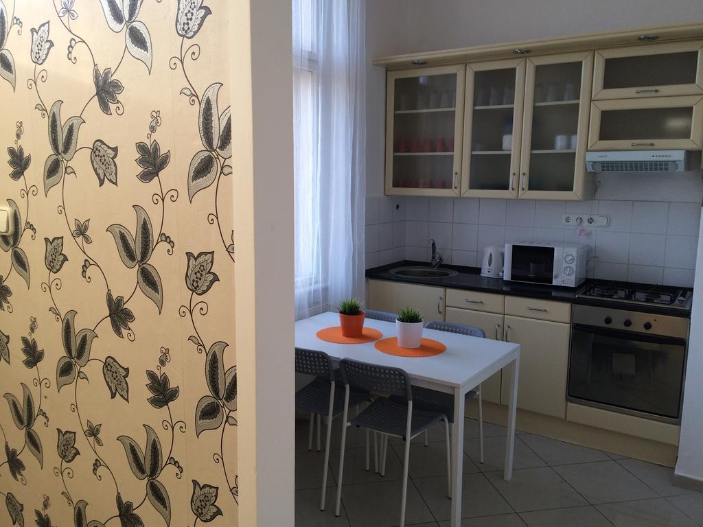 Standard Apartment By Hi5 - Wesselenyi 13 Budapest Exteriör bild