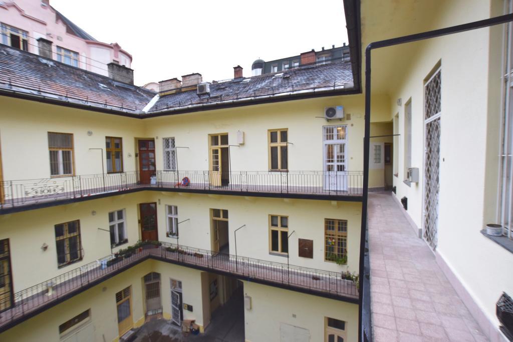 Standard Apartment By Hi5 - Wesselenyi 13 Budapest Exteriör bild